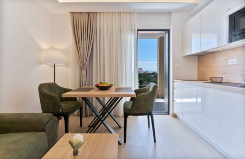 Promajna Apartment | Studio flat with balcony and sea view Promajna, Makarska (AS-20940-k)