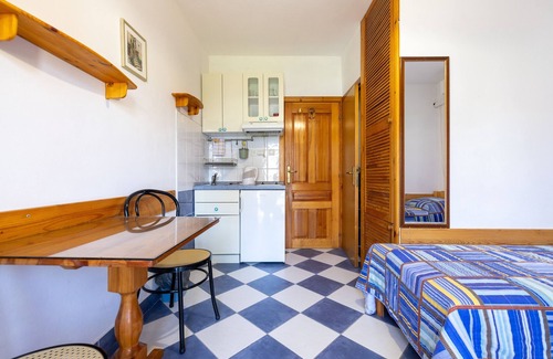 Sucuraj Apartment | Studio flat with balcony Sućuraj, Hvar (AS-6852-j)