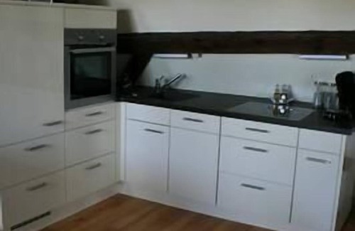 Venningen Apartment | Studio flat with private car park