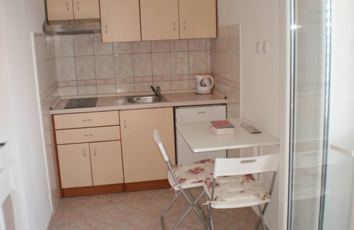 Medici Apartment | Studio flat with terrace and sea view Medići, Omiš (AS-1045-b)