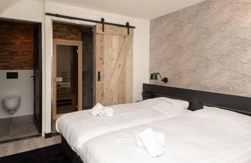 Renesse Apartment | Studio in Domburg near Beach and Golf