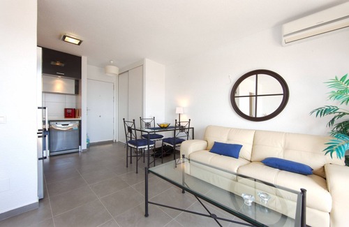 Nikki Beach Apartment | Studio in Marbella steps from sandy beach