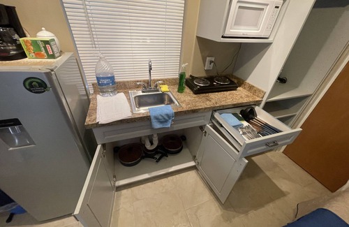 Estate Sorgenfri Apartment | studio in a beautiful sun set