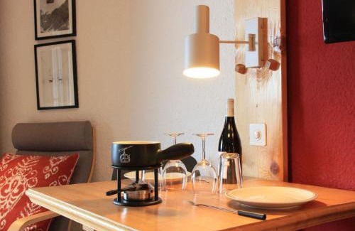 Villars-sur-Ollon Apartment | Studio Le Bristol B36 by Interhome