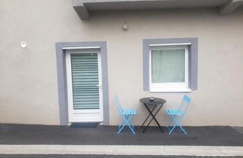 Le Puy-en-Velay Apartment | Studio le Puy-en-Velay