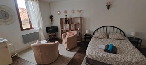 Condom Apartment | Studio Les Armuriers, 2ème étage sans asc