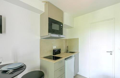 Asnieres-sur-Seine Apartment | Studio lumineux à 2 pas des commerces Asnières - III