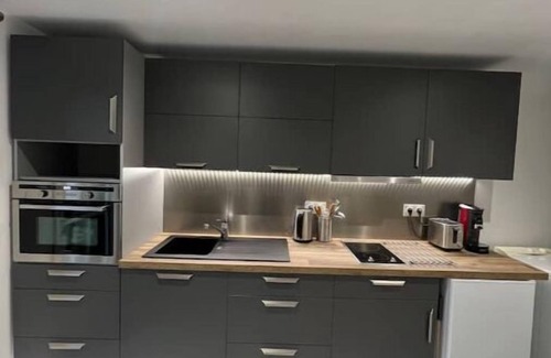 Antony Apartment | Studio Neuf Avec Jardin !