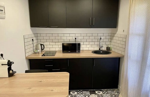 Beziers City Centre Apartment | Studio Neuf -wifi-tv Connectee-