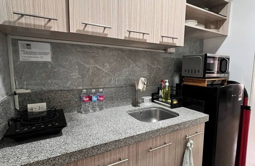 Alabang Hotel | Studio One Condominium