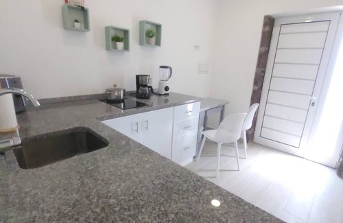 Paul do Mar Apartment | Studio Pedro Vista Mar