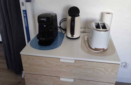 Allemond Apartment | Studio ThiCha Summer and Winter offers access to the Oisans resort and Alpe d'Huez.