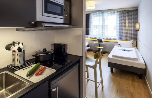 Bruhl-Guterbahnhof Apartment | Studio twin 2 persons