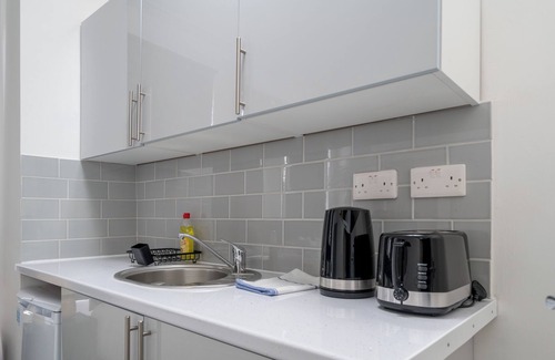 Walthamstow Apartment | Studio Unit in London Walthamstow