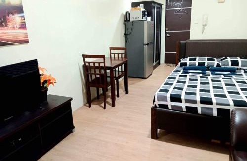 Phil-Am Apartment | Studio Unit - Vinia Residences for staycation