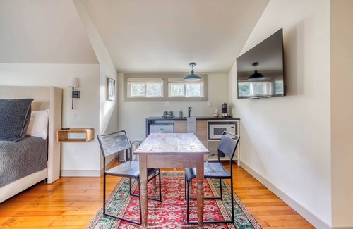 Nehalem House | Studio w/h FirePit, Mountain, River Views