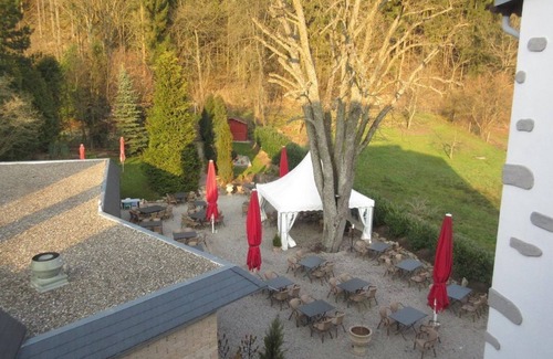 Idar-Oberstein House | Studio with balcony, shower and bathtub, WC - Diamanthotel Idar-Oberstein