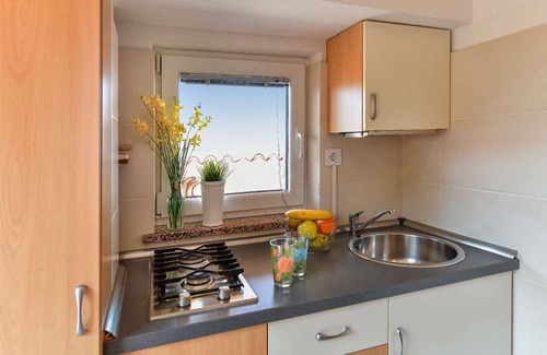 Stara Baska Apartment | Studio with terrace and sea view