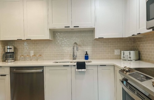 Dead Man's Flats Condo | Stunning 2-Bedroom Condo with Breathtaking Mountain Views