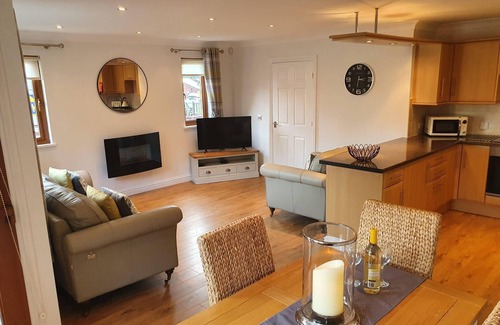 Sewerby Cottage | Stunning 2 Bedroom Pet Friendly Lodge