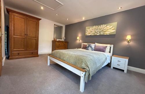Scawton House | Stunning 2 Bedroom Stone Cottage, North York Moors