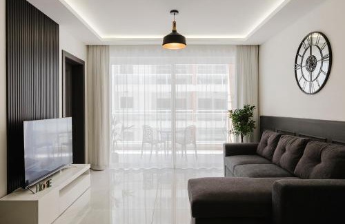 Qawra Apartment | Stunning 2bed Apartment In Spb By Homely!