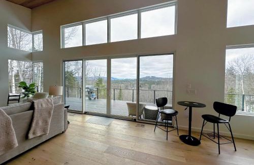 Bethlehem House | Stunning 4br Luxury Scandinavian style home with great views