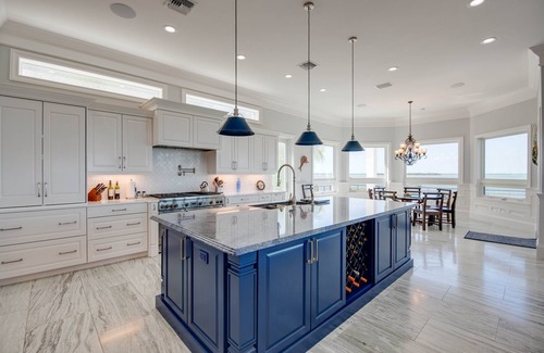 Ramrod Key House | Stunning 6 Bedroom 8 Bath Open Water Luxury Estate with Pool on Ramrod Key