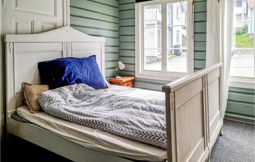 Amli Apartment | Stunning Apartment In Åmli With Wifi