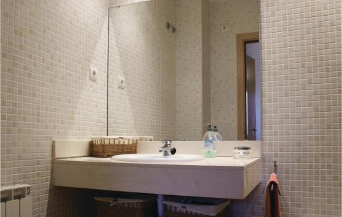 Tossa de Mar Apartment | Stunning Apartment In Tossa De Mar