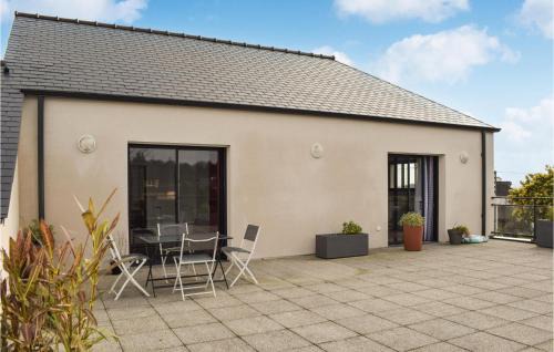 Lantic Apartment | Stunning Apartment In Lantic With Wifi