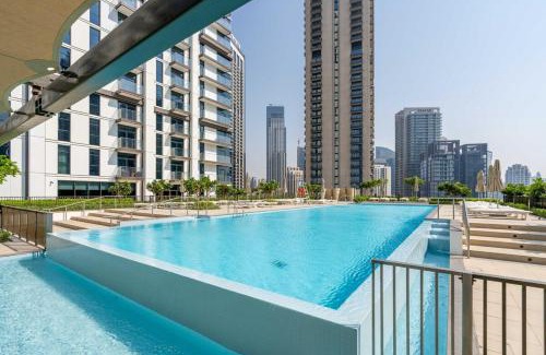 Downtown Dubai Apartment | Stunning Burj View - 4BR - Walk to the Dubai Mall!
