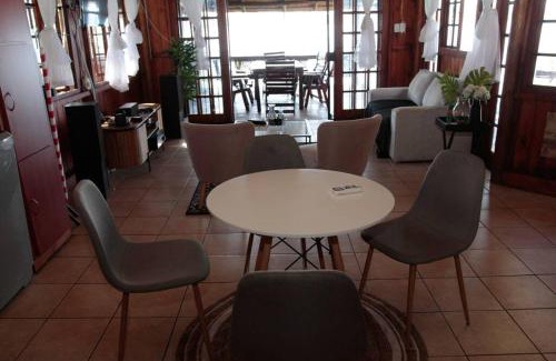 Thulamela Villa | Stunning chalet with a dam view.