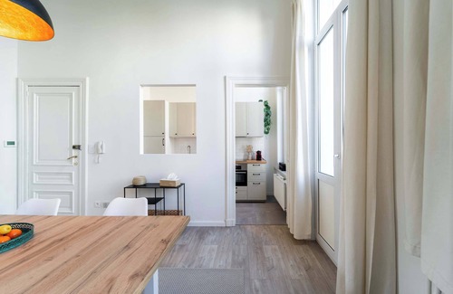 South Antwerp Apartment | Stunning Duplex in Heart of Antwerp