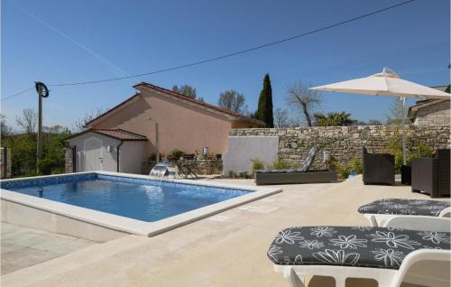 Debeljuhi House | Stunning Home In Fradelani With Wifi