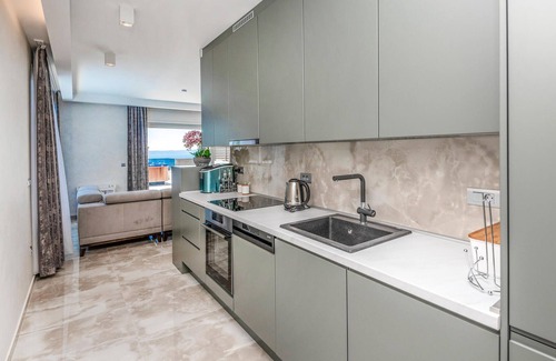 Veliko Brdo House | Stunning home in Makarska