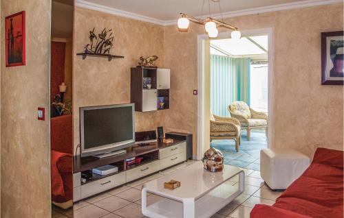 Pommeret House | Stunning Home In Pommeret With Sauna