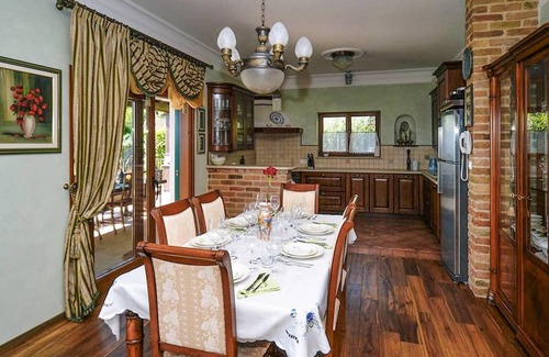 Rukavac House | Stunning home in Rukavac with sauna