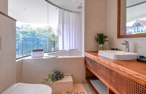 Dich Vong Apartment | Stunning Junior Suite in 22Land Residence