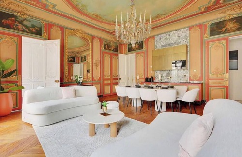 L'Europe Apartment | STUNNING & LUXURIOUS 200M² APARTMENT IN 8TH ARR