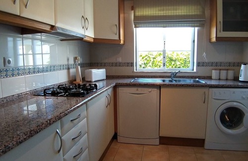 Sesmarias Apartment | Stunning Luxury Apartment in Fabulous Location Close to Beaches - Vila Rosal CB