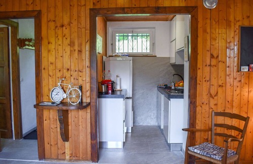 Monteceneri House | Stunning private villa for 5 guests with WIFI, TV, patio, pets allowed and panoramic view