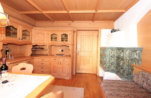 Uderns House | Stunning private villa for 16 guests with WIFI, TV, terrace and panoramic view