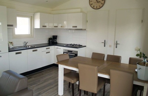 Municipality of Hellevoetsluis House | Stunning private villa for 6 guests with WIFI, TV and terrace