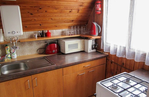 Zabovresky House | Stunning private villa for 4 guests with WIFI, TV, terrace and parking