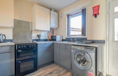 Marybank House | Stunning private villa for 4 guests with WIFI, TV and patio