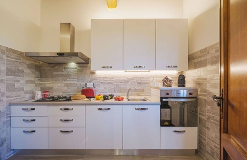 Corsanico House | Stunning private villa for 8 guests with private pool, WIFI, A/C, TV, patio and pets allowed
