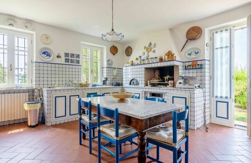 Zenevredo Villa | Stunning private villa with A/C, private pool, WIFI, TV, patio, pets allowed and panoramic view