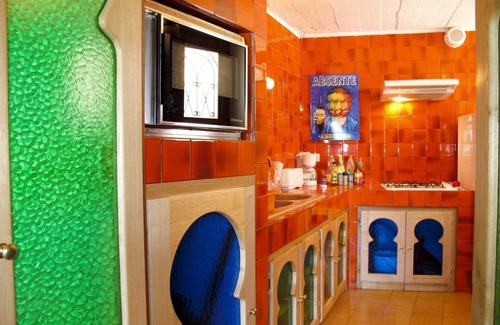 Bendejun House | Stunning private villa for 5 people with WIFI, TV, patio and pets allowed