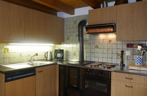 Olivone House | Stunning private villa for 4 people with WIFI, TV, patio, pets allowed and panoramic view